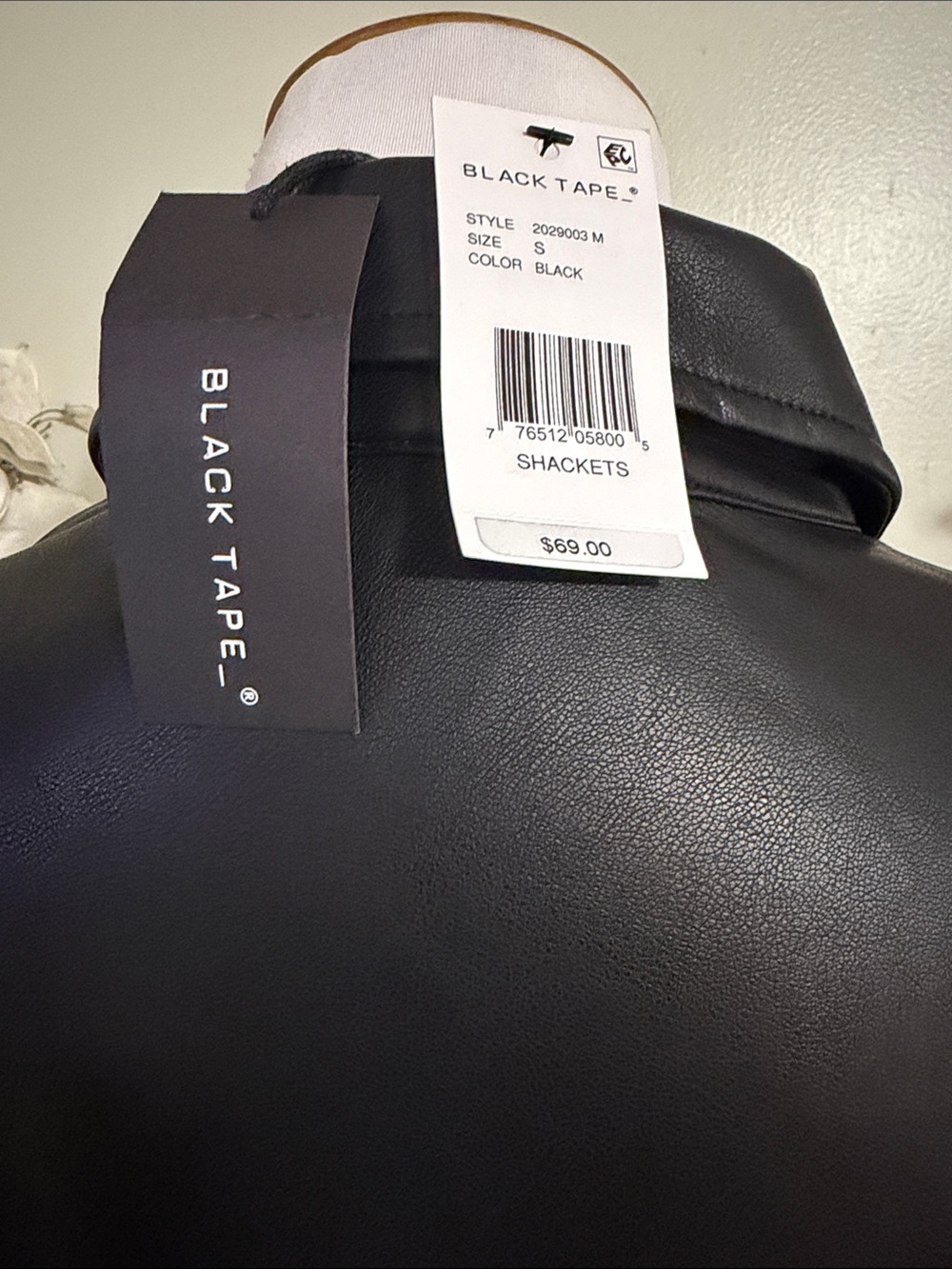 Black Tape_ Black Button-Down Leather Shacket - Picture 4 of 5